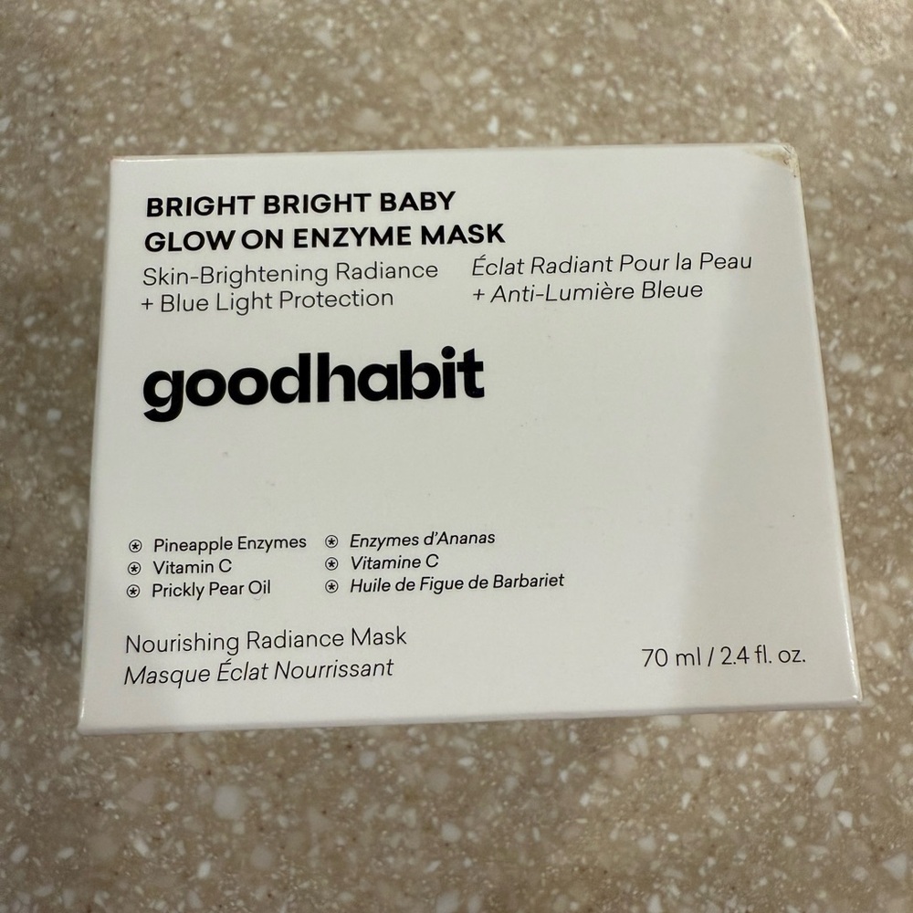 White Enzyme Skincare Mask by